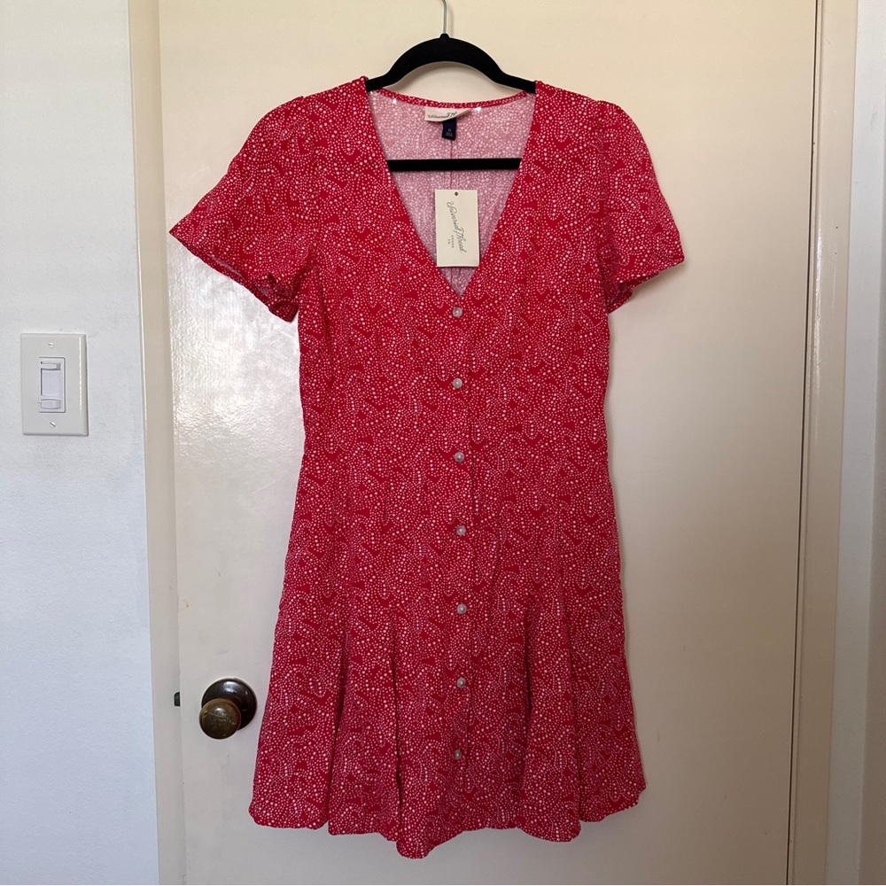 Universal Thread Womens Short Sleeve Button down Mini Dress in Red Paisley XS